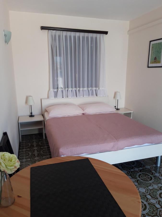 Apartments Marta روغوزنيكا المظهر الخارجي الصورة