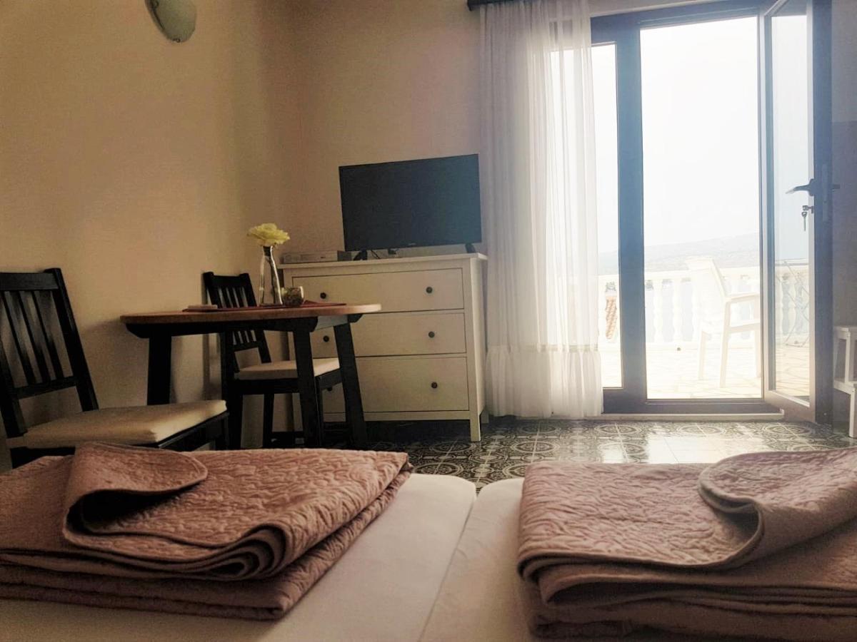 Apartments Marta روغوزنيكا المظهر الخارجي الصورة