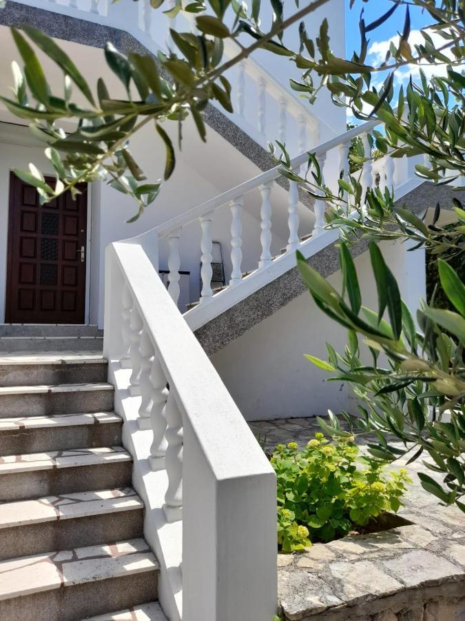 Apartments Marta روغوزنيكا المظهر الخارجي الصورة